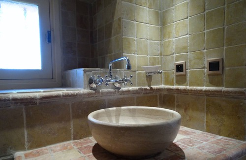 Claviers Villa | Spacious 5 bedroom villa infinity pool & breathtaking views