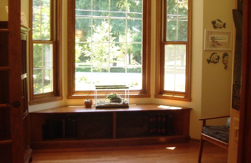 Butte Des Morts House | Spacious 5 BR Lake Front Home w/game room, 30 miles to Lambeau, 20 miles to EAA