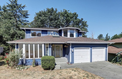 Des Moines House | Spacious 5bd home Close Redondo Beach+Valley hospital with AC in Des Moines WA