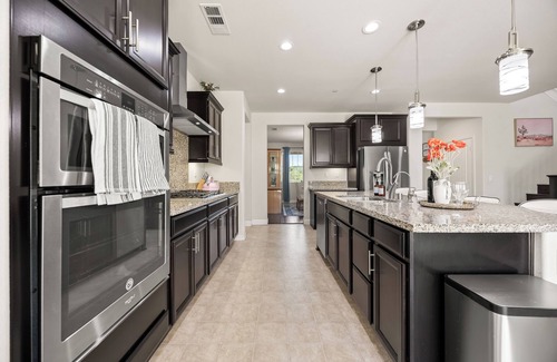 Mira Loma House | Spacious 5Be/4Ba house near ONT Airport