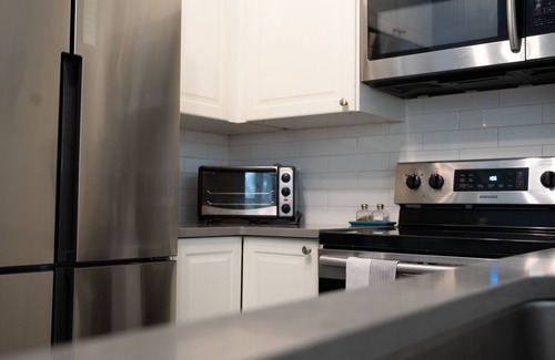Golden House | Spacious 5BR Golden House with Large Communal Backyard with BBQ & Games