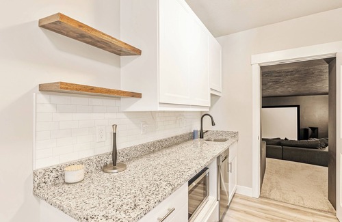 Eagle Mountain House | Spacious 5BR Home w/Private Theater, 2 Kitchens & Golf Views