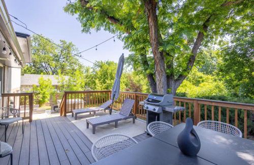 Littleton House | Spacious 5br Home W Hot Tub & Deck