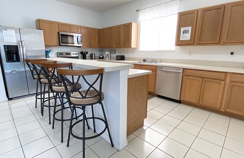 Legacy Park House | Spacious 5BR Home with Pool & Games Room, 14 Miles to Disney