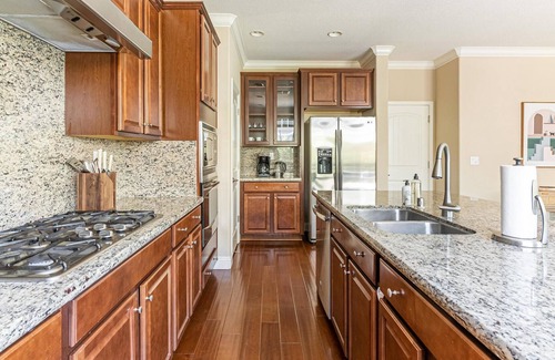 Dublin House | Spacious 5BR House in Dublin
