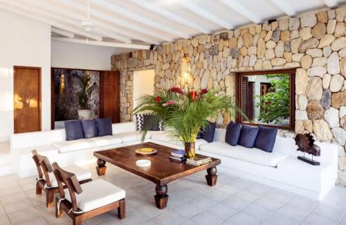 Anapoima Apartment | Spacious 5BR Villa at Mesa de Yeguas