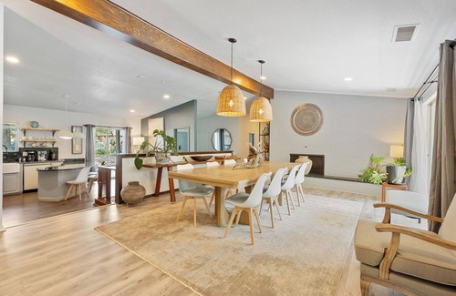 Central Oklahoma City House | Spacious 5BR with Hot Tub, Kitchen, Laundry #MR