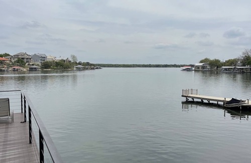 Granite Shoals House | Spacious 6-bedroom house on Lake LB J