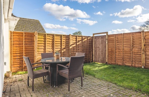 Fifield House | Spacious 6 Bedroom House in Maidenhead/Windsor