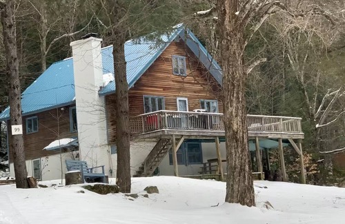 Wilmington House | Spacious 6-bedroom home in charming Wilmington minutes to Mt Snow