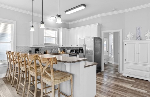 Crystal Beach House | Spacious 6-Bedroom Home in Fabulous Destin – Heated Pool, Game Room & More!