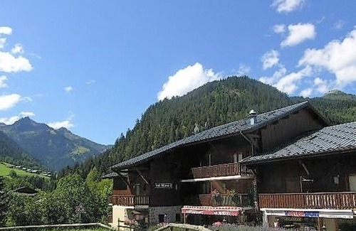 Areches Apartment | Spacious 6-Person Duplex in Village Center, Close to Slopes, Pool Access