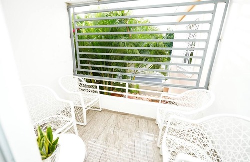 Prado Oriental Villa | Spacious 7-bedroom villa in charming Santo Domingo Este with AC, WiFi
