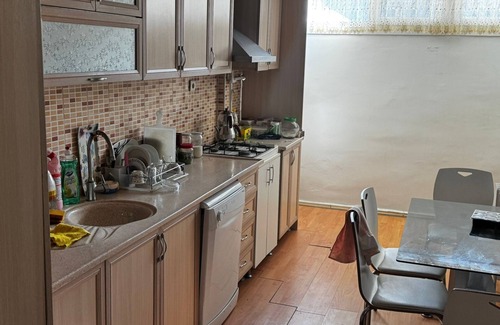 Cankaya Apartment | Spacious 7-bedroom apartment in awesome Ankara with WiFi