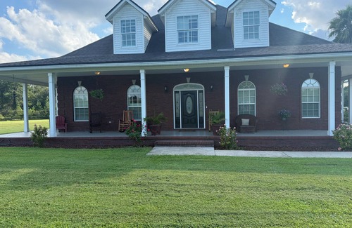 Callahan House | Spacious 7-bedroom house in enchanting Callahan just 15 minutes from Jax airport