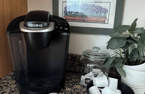 Near West Side House | Spacious 7-bedroom house in marvelous Chicago with AC, WiFi