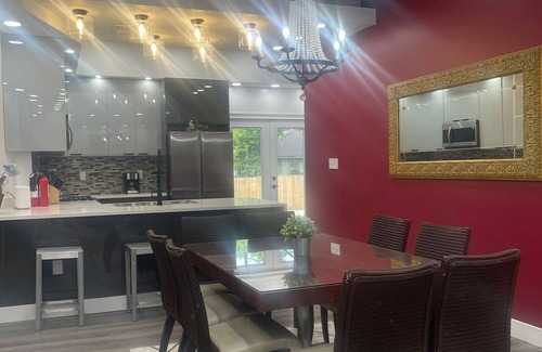 Downtown Memphis House | Spacious 7-bedroom house in delightful Memphis