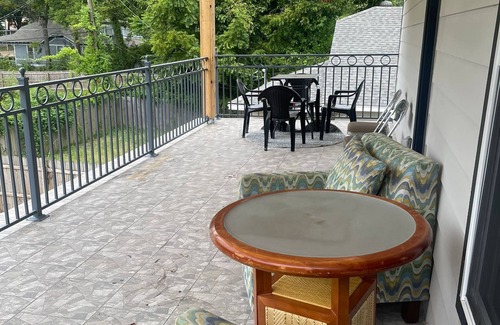 Downtown Memphis House | Spacious 7-bedroom house in delightful Memphis