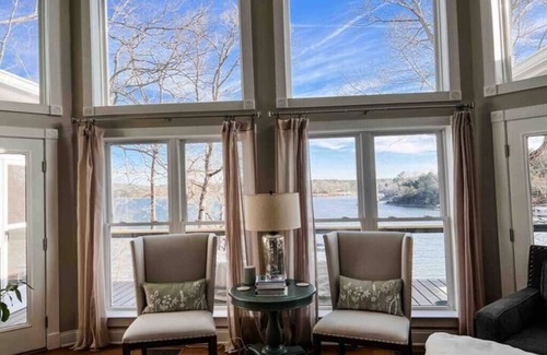 Bremen House | Spacious 7bdr Waterfront house w Hot Tub and Charming Backyard Amenities, Dock