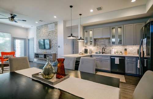 Washington Ave./ Memorial Park House | Spacious 8 Bedroom 8 Bathroom Home in Central Houston!