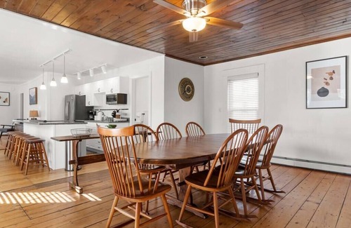 Ludlow House | Spacious 9-BR Downtown Residence 3-Min to Okemo