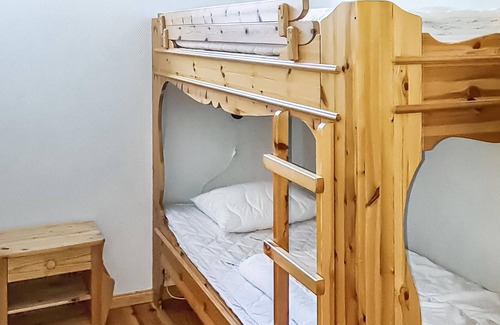 Stoten Apartment | Spacious accommodation in the basement, near Hundfjället and Tandådalen.