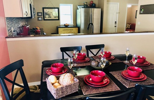 St. Augustine House | Spacious & Affordable, 7 Mins from Downtown St Augustine, Grill, Dog friendly