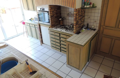 Le Thoronet Villa | Spacious air-conditioned villa for 6 with private pool and enclosed gardens