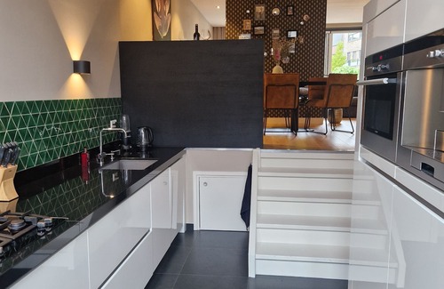 Woerden House | Spacious and attractive mansion