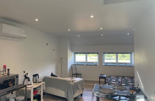 Lorris Apartment | Spacious and bright country gîte duo - SPA HAMMAM SPORT wellness area