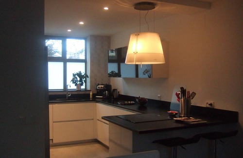 Parame House | Spacious and bright, modern 3-room house 300 m from Sillon beach.