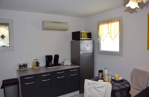 Marseillan Plage Apartment | Spacious and comfortable holiday home