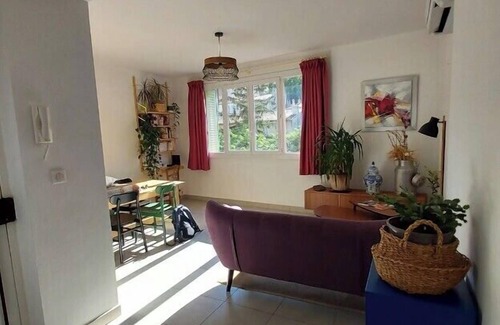 4th Arrondissement Apartment | Spacious and comfortable nest in Marseille 4th