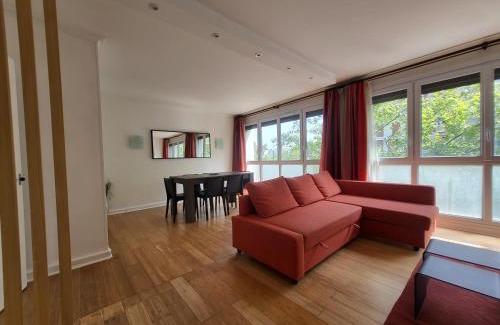 Montrouge Apartment | Spacious and comfortable apartment - Perfect for families & friends - near public transportation