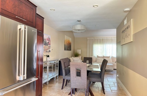Encinitas House | Spacious and comfy! Private Yard, Pool, Close to Beaches, Hiking, Golf & Shops!