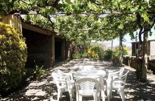 Marinhas House | Spacious and cozy holiday home close to the beach