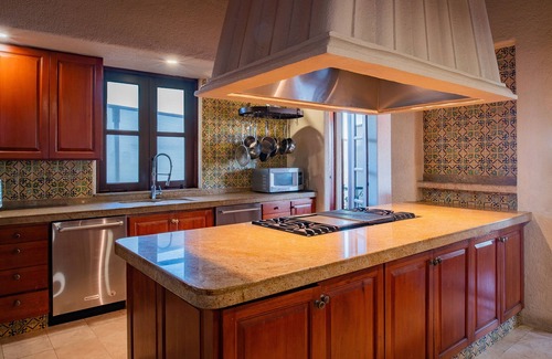 Cabo San Lucas Villa | Spacious and Elegant Luxury Villa Rental in Cabo Del Sol