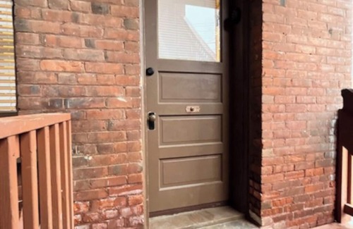 Cleveland Apartment | Spacious and fully equipped 3 bedroom apartment near Cleveland Clinic and CWRU