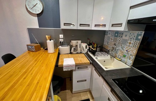 Poitiers Apartment | Spacious and luminous flat - private parking