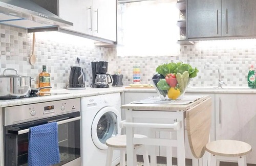 Petralona Apartment | Spacious and Luxurious Apart Athens Center by MPS