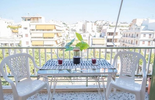 Petralona Apartment | Spacious and Luxurious Apart Athens Center by MPS