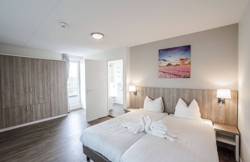 Merenwijk Apartment | Spacious and luxurious apartment - Kaag Resort (29)