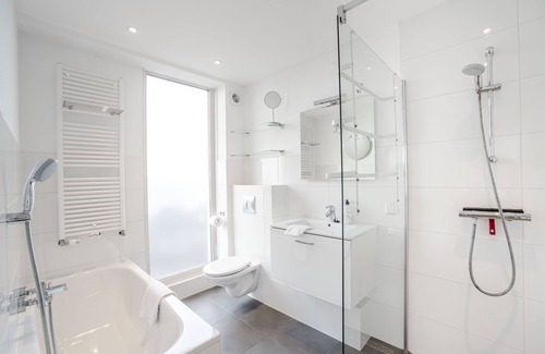 Merenwijk Apartment | Spacious and luxurious apartment - Kaag Resort (29)