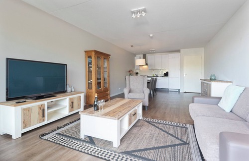 Merenwijk Apartment | Spacious and luxurious ground flloor apartment - Kaag Resort (6)