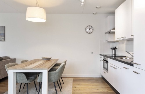 Merenwijk Apartment | Spacious and luxurious first flloor apartment with balcony- Kaag (9)