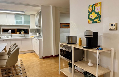 Samseong-dong Apartment | Spacious and Premium Apartment in Gangnam!