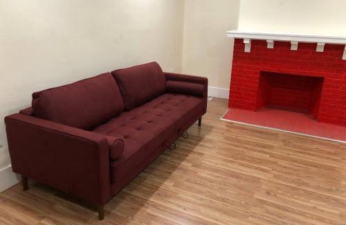 Weequahic Apartment | Spacious and private apartment with 3 bedrooms and 1 bathroom near Newark International Airport EWR and New York City