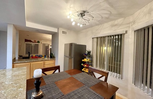 Poway House | Spacious and Private Vacation Rentals in Poway CA.