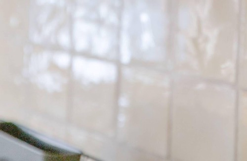 Ravenscourt Park Apartment | Spacious and Serene 1 Bedroom Flat in Ravenscourt Park