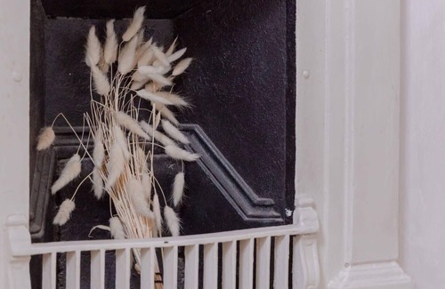 Ravenscourt Park Apartment | Spacious and Serene 1 Bedroom Flat in Ravenscourt Park